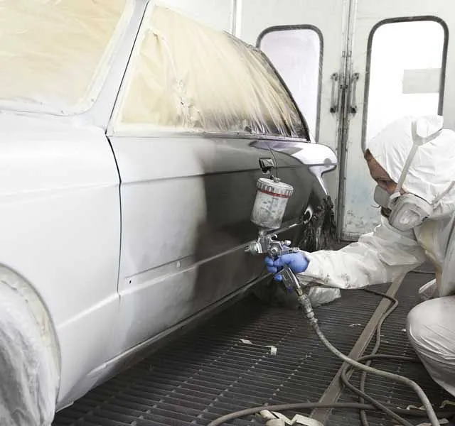 Lackierung in unserem Lackierraum