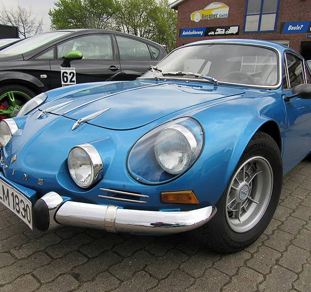 Renault Alpin fertig lackiert von Bergner